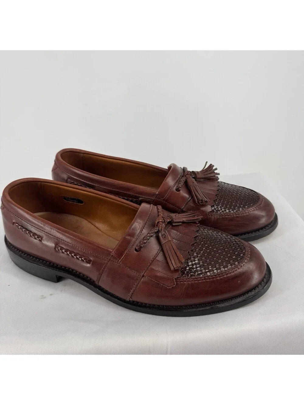 Allen Edmonds up sale